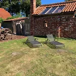 Hireu's Hus * Botersen