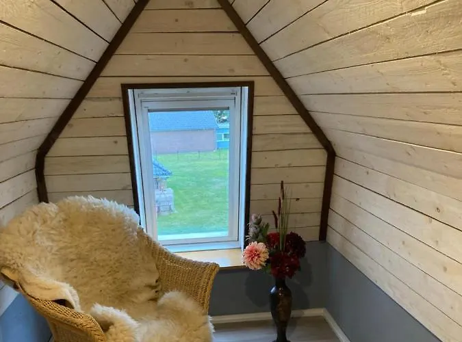 Hireu's Hus Apartment Botersen