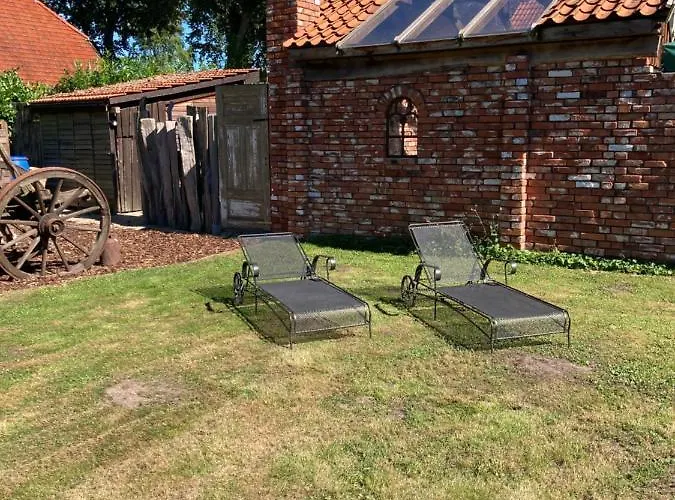 Hireu's Hus * Botersen