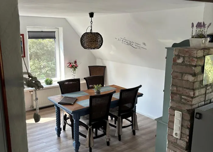 Hireu's Hus Apartmán *